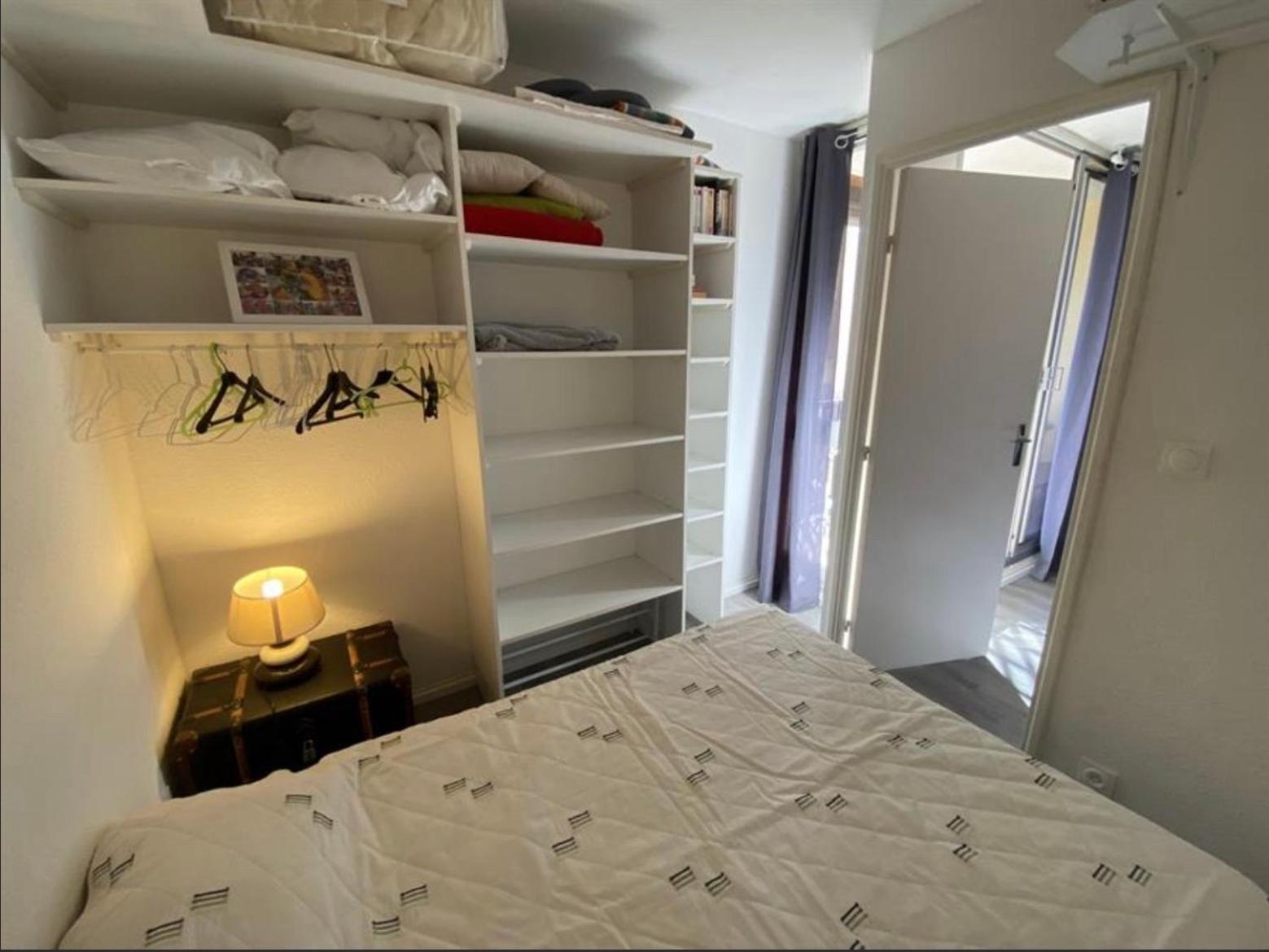 Appartement Bord De Mer Saint Pierre La Mer מראה חיצוני תמונה